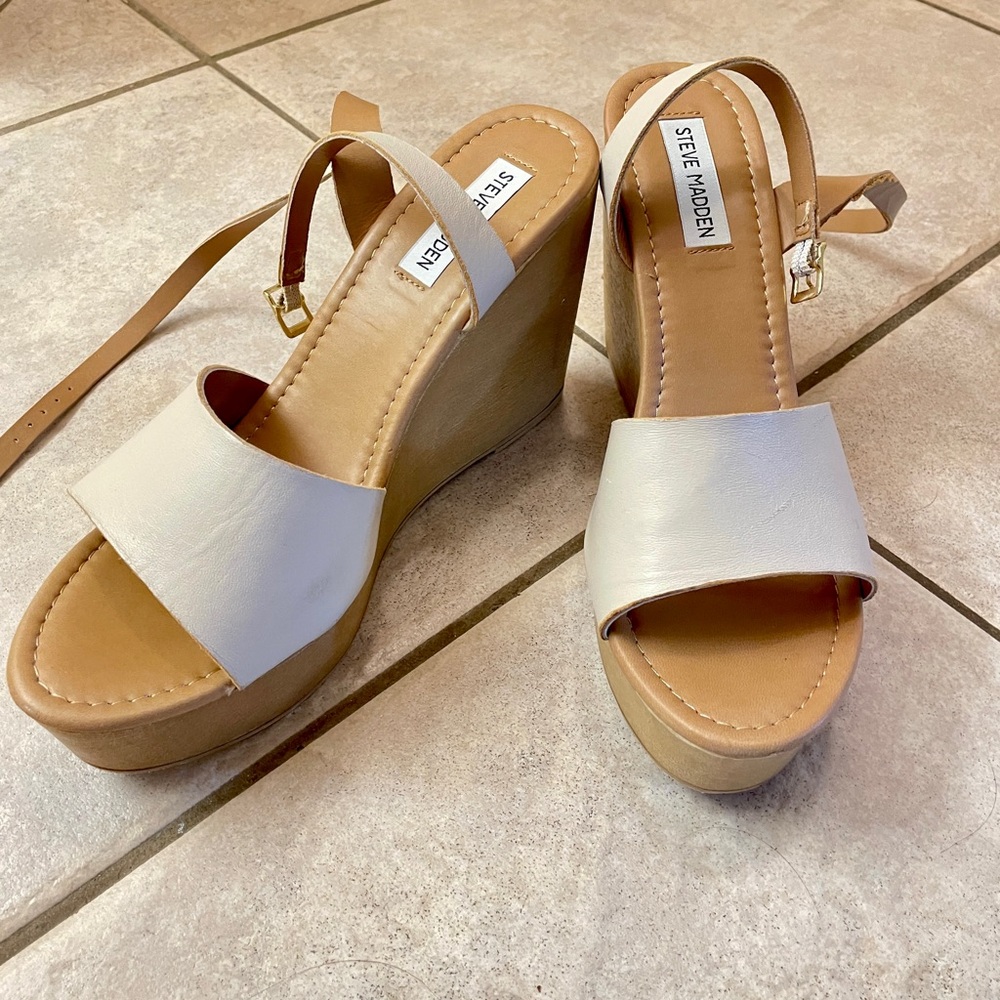Steve Madden Wedges